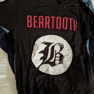 Beartooth (band) tour tee shirt